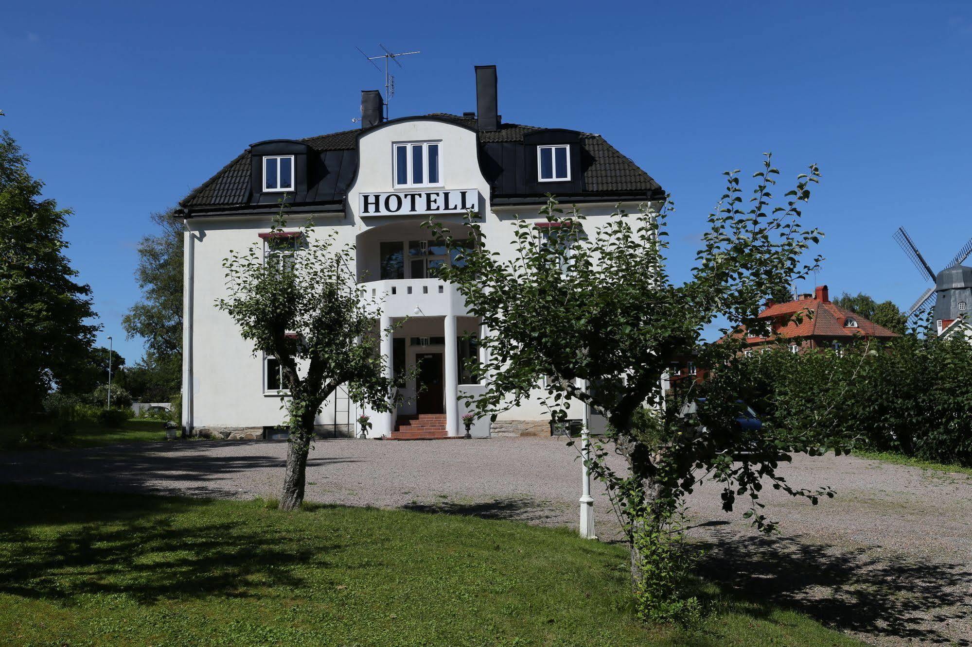 Hotell S:T Olof Фальчёпинг Экстерьер фото